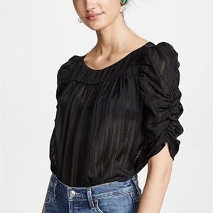 FRAME - Kate Sheered Chiffon
Silk Scoop Neck Blouse
Size: M